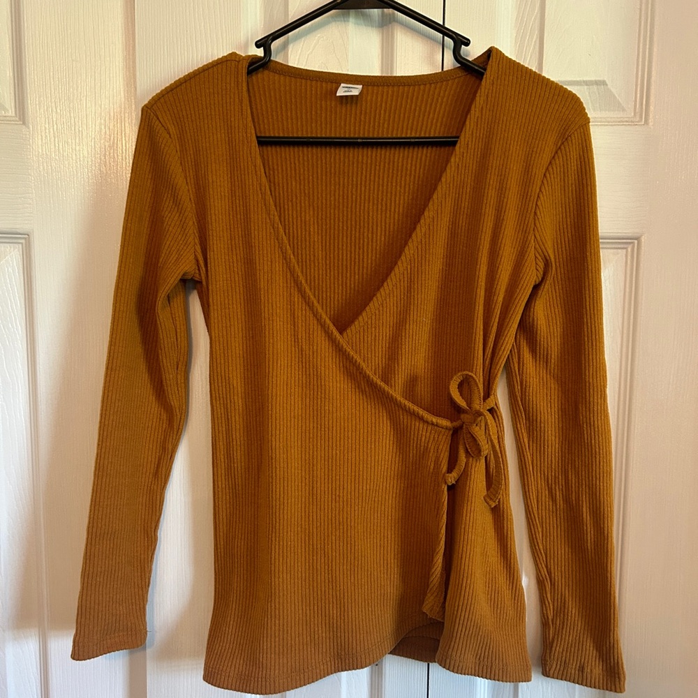 Old Navy ribbed wrap shirt